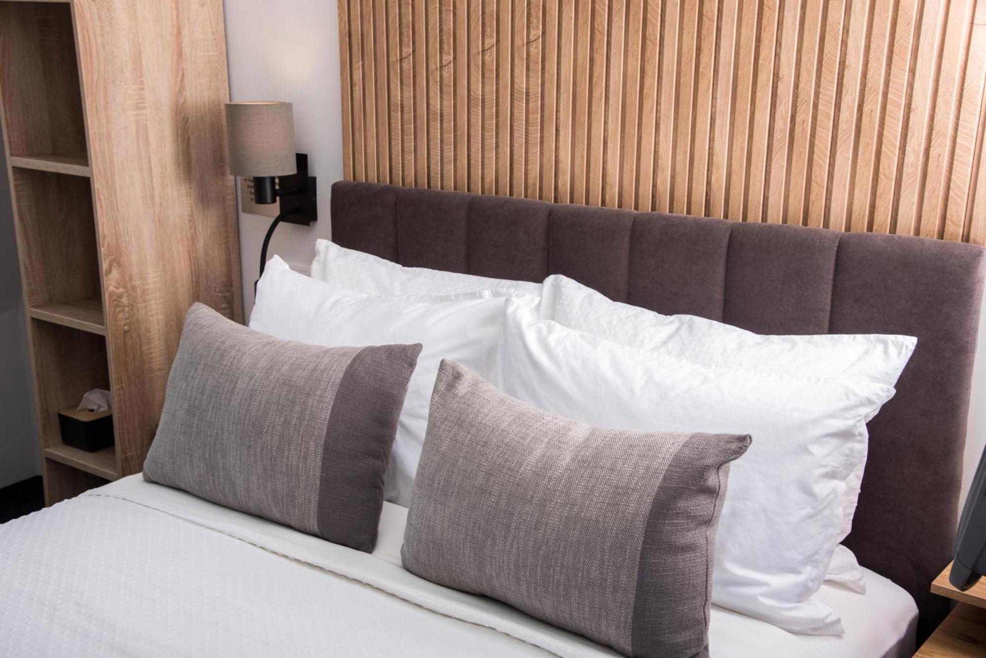 בלגרד Republic Square Luxury Suites מראה חיצוני תמונה