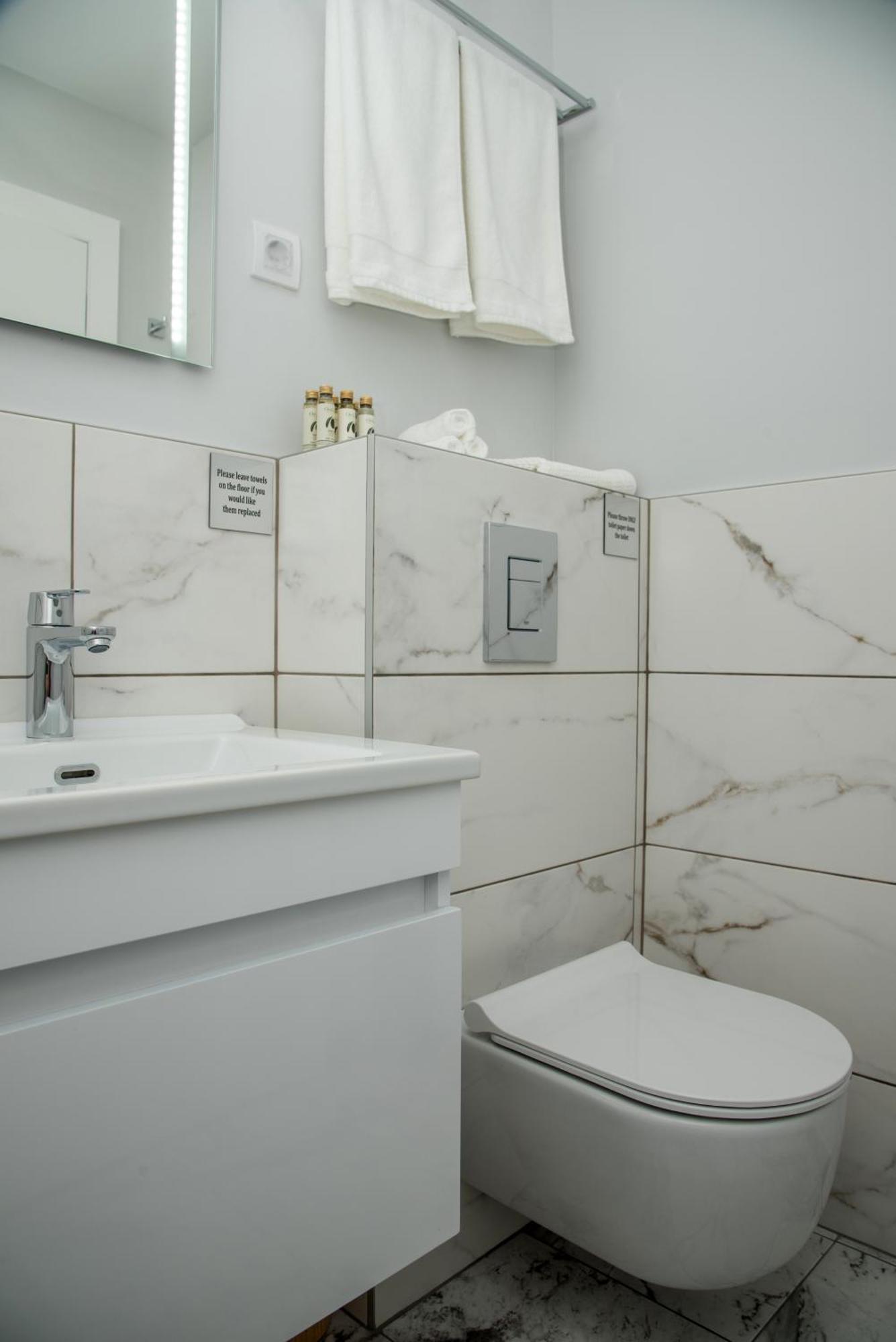 בלגרד Republic Square Luxury Suites מראה חיצוני תמונה
