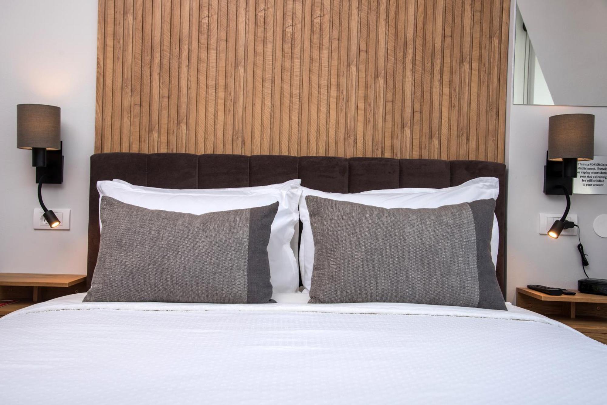 בלגרד Republic Square Luxury Suites מראה חיצוני תמונה