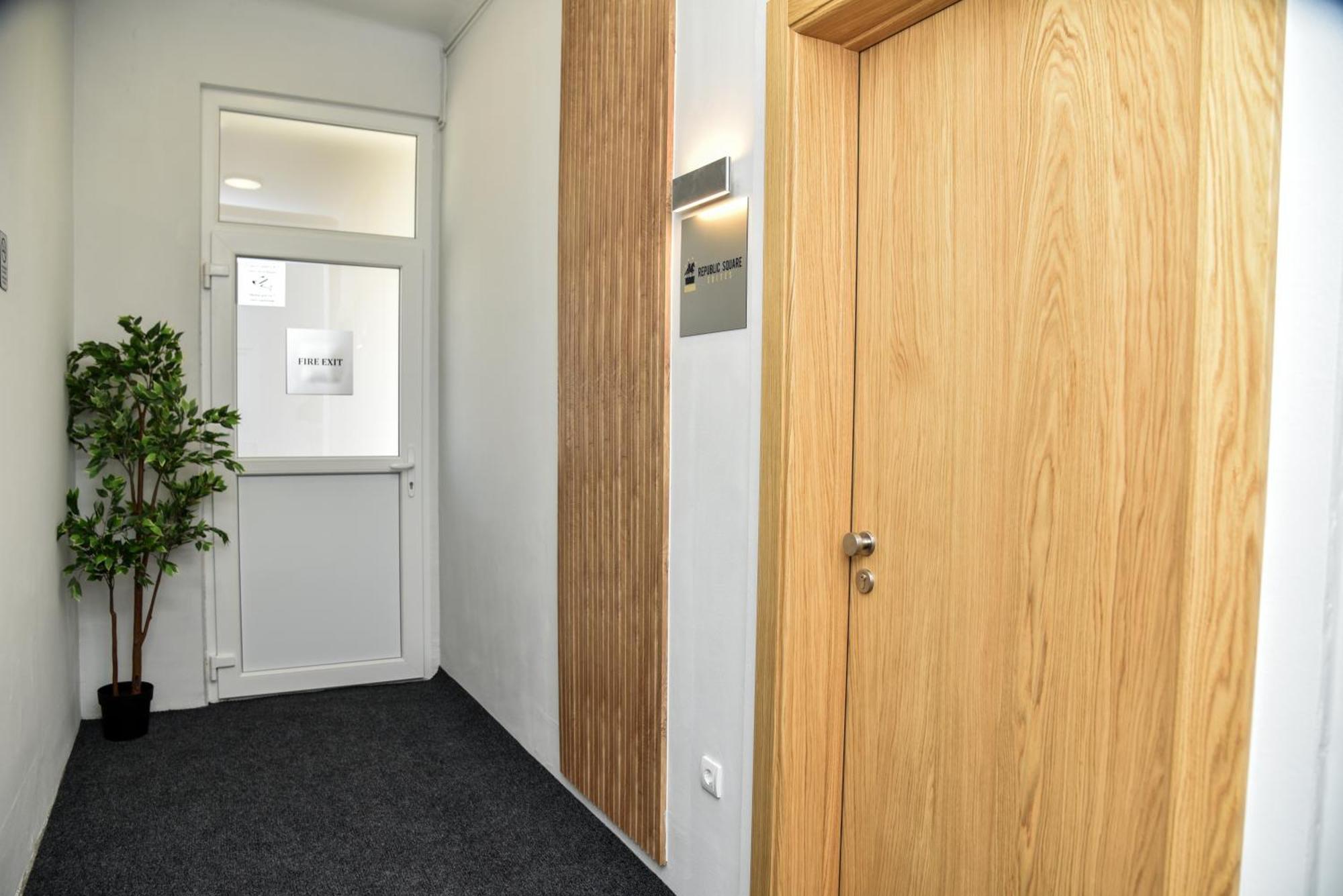 בלגרד Republic Square Luxury Suites מראה חיצוני תמונה